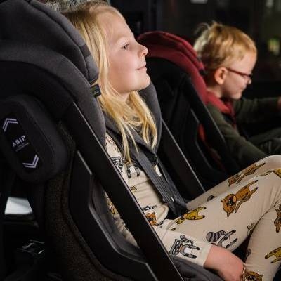 Axkid One Car Seats